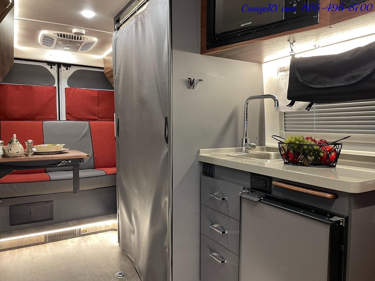 2023 WINNEBAGO Roam U59RA Accessibility Power Lift Power Lounge Full Galley   - Photo 6 - Thousand Oaks, CA 91360