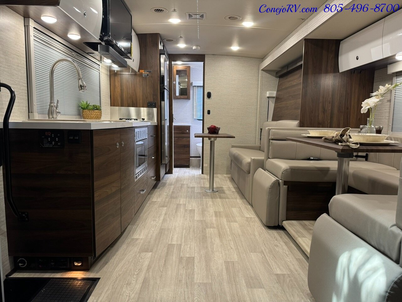 2025 Winnebago Navion 24D Full Wall Slide-Out Mercedes Turbo Diesel Full  Body Paint - Photo 5 - Thousand Oaks, CA 91360