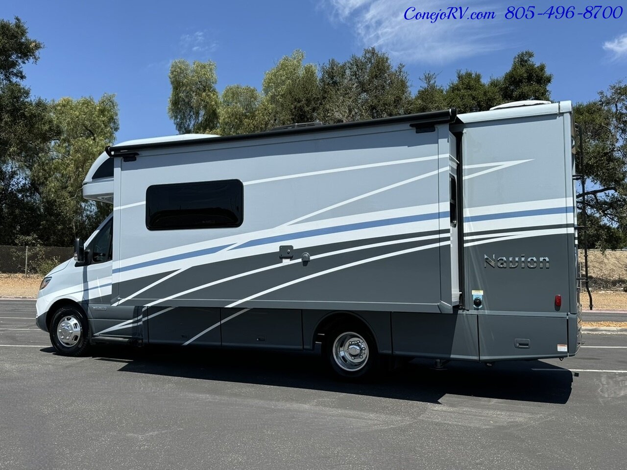 2025 Winnebago Navion 24D Full Wall Slide-Out Mercedes Turbo Diesel Full  Body Paint - Photo 2 - Thousand Oaks, CA 91360