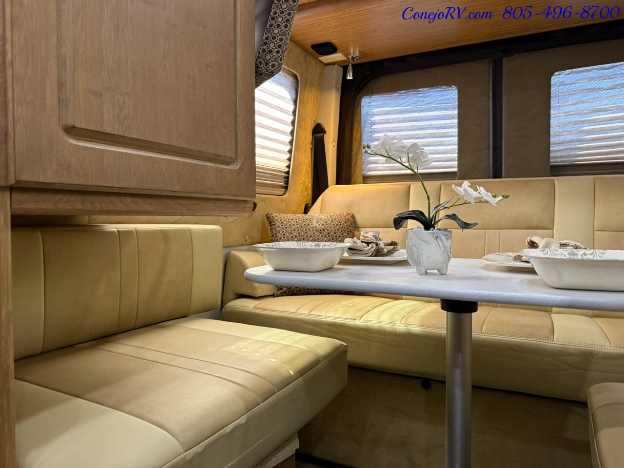 2015 Roadtrek Agile SS 19.5ft Turbo Diesel Class B Camper Van 65K Miles - Photo 18 - Thousand Oaks, CA 91360