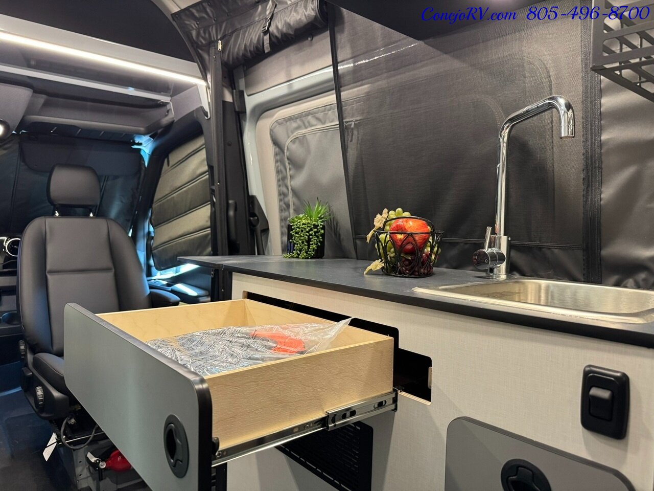 2026 Winnebago Revel Sport 44C AWD Sprinter Mercedes Turbo Diesel 5kWh Ecoflow Lithium System - Photo 14 - Thousand Oaks, CA 91360
