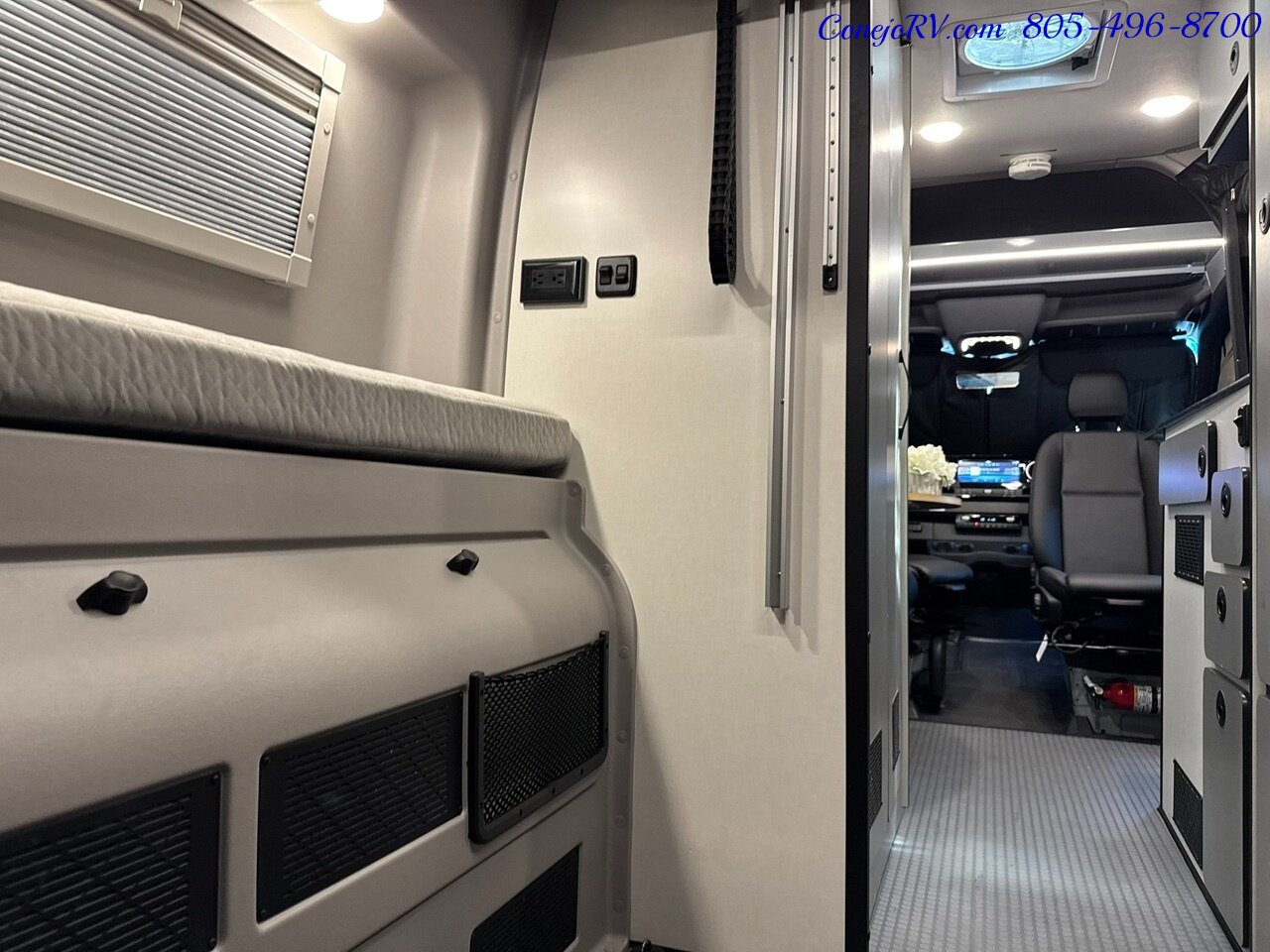 2026 Winnebago Revel Sport 44C AWD Sprinter Mercedes Turbo Diesel 5kWh Ecoflow Lithium System - Photo 29 - Thousand Oaks, CA 91360