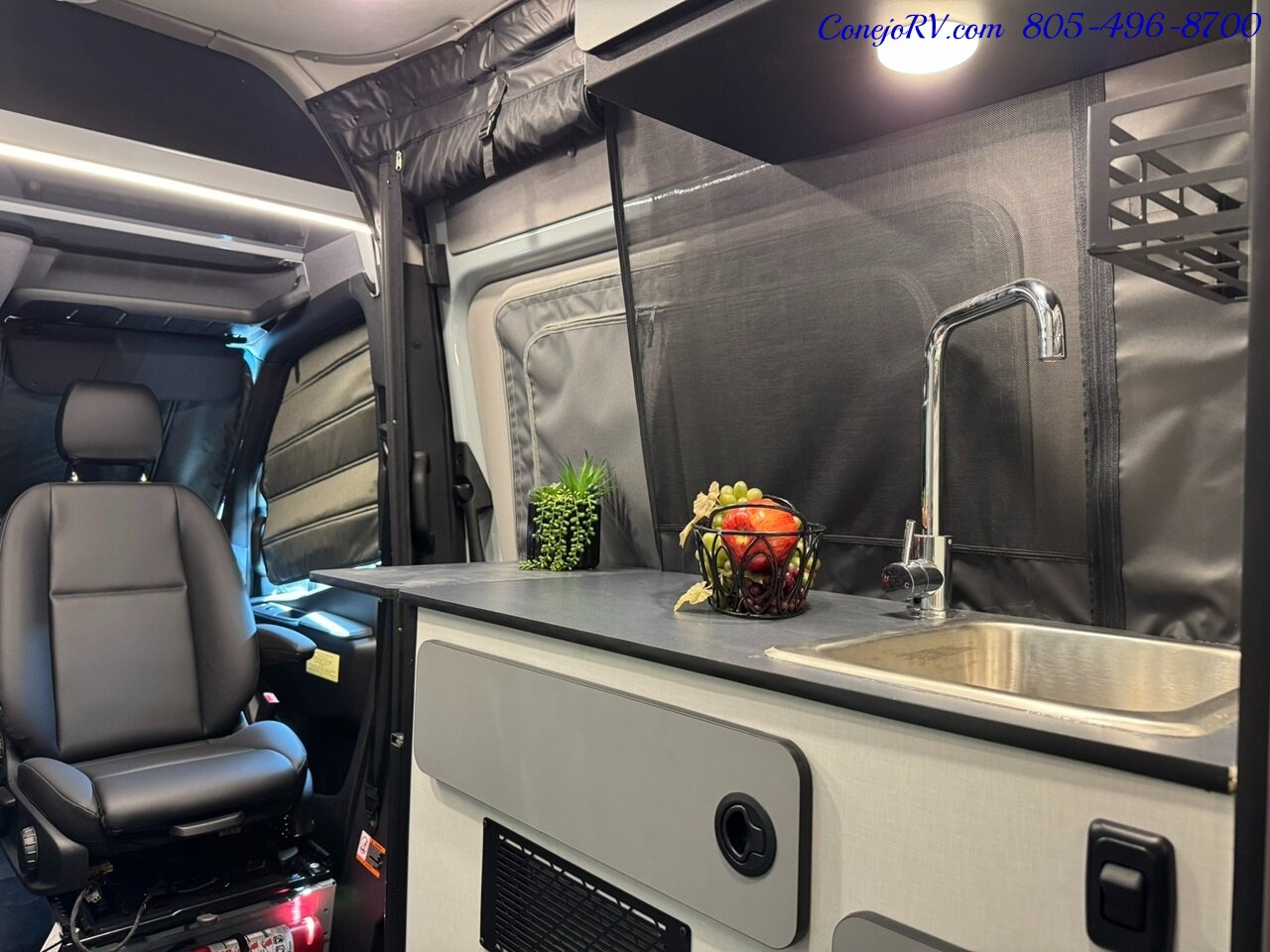 2026 Winnebago Revel Sport 44C AWD Sprinter Mercedes Turbo Diesel 5kWh Ecoflow Lithium System - Photo 15 - Thousand Oaks, CA 91360