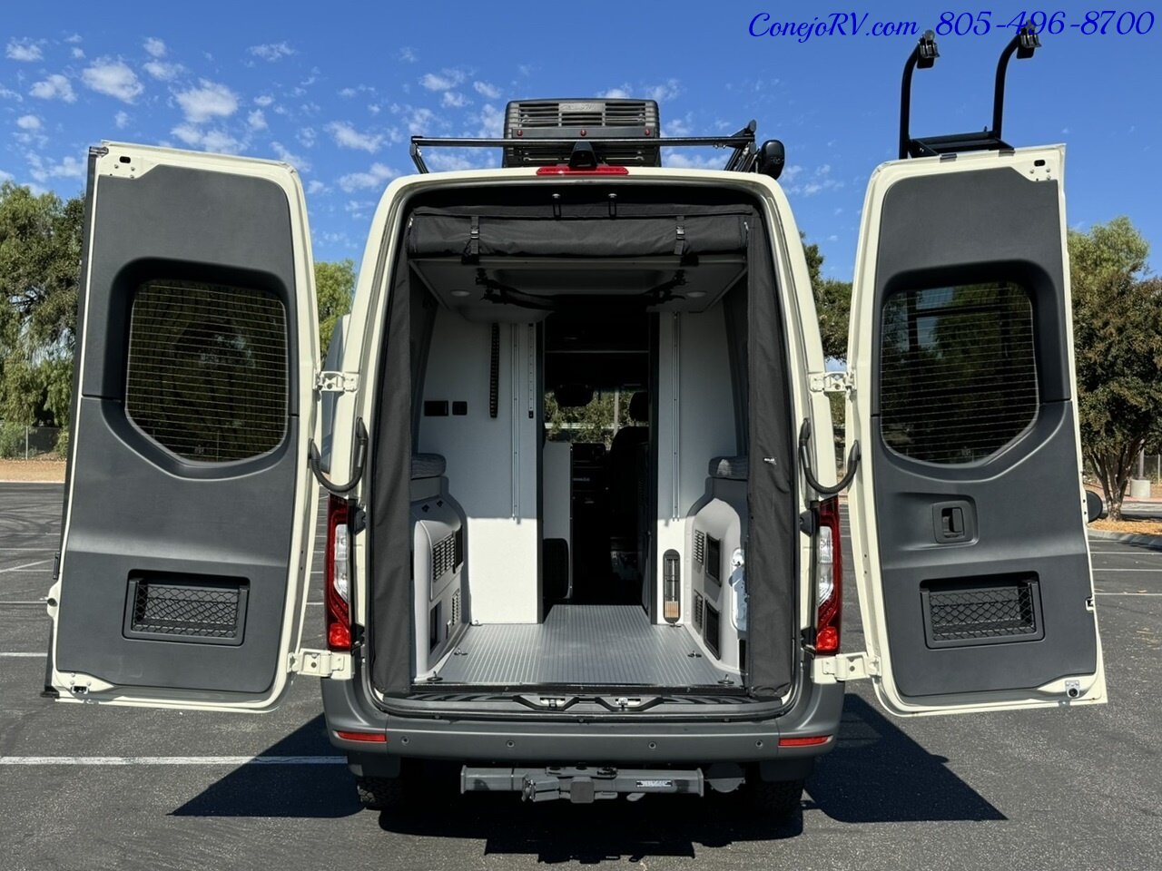 2024 Winnebago Revel 44E 4X4 Sprinter Mercedes Turbo Diesel, 320 AH Lithium   - Photo 44 - Thousand Oaks, CA 91360