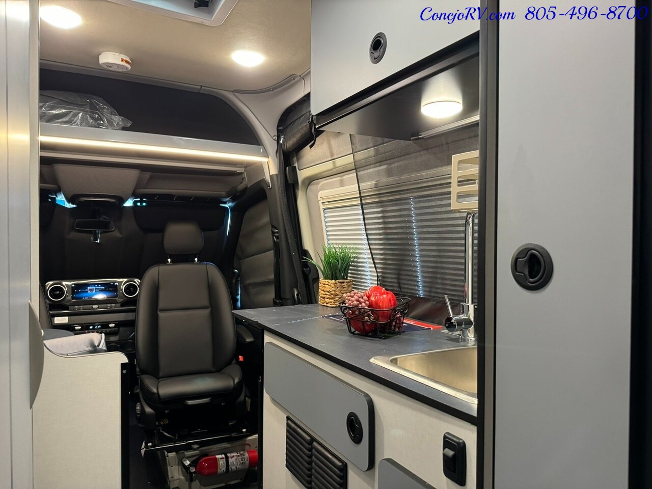 2024 Winnebago Revel 44E 4X4 Sprinter Mercedes Turbo Diesel, 320 AH Lithium   - Photo 32 - Thousand Oaks, CA 91360