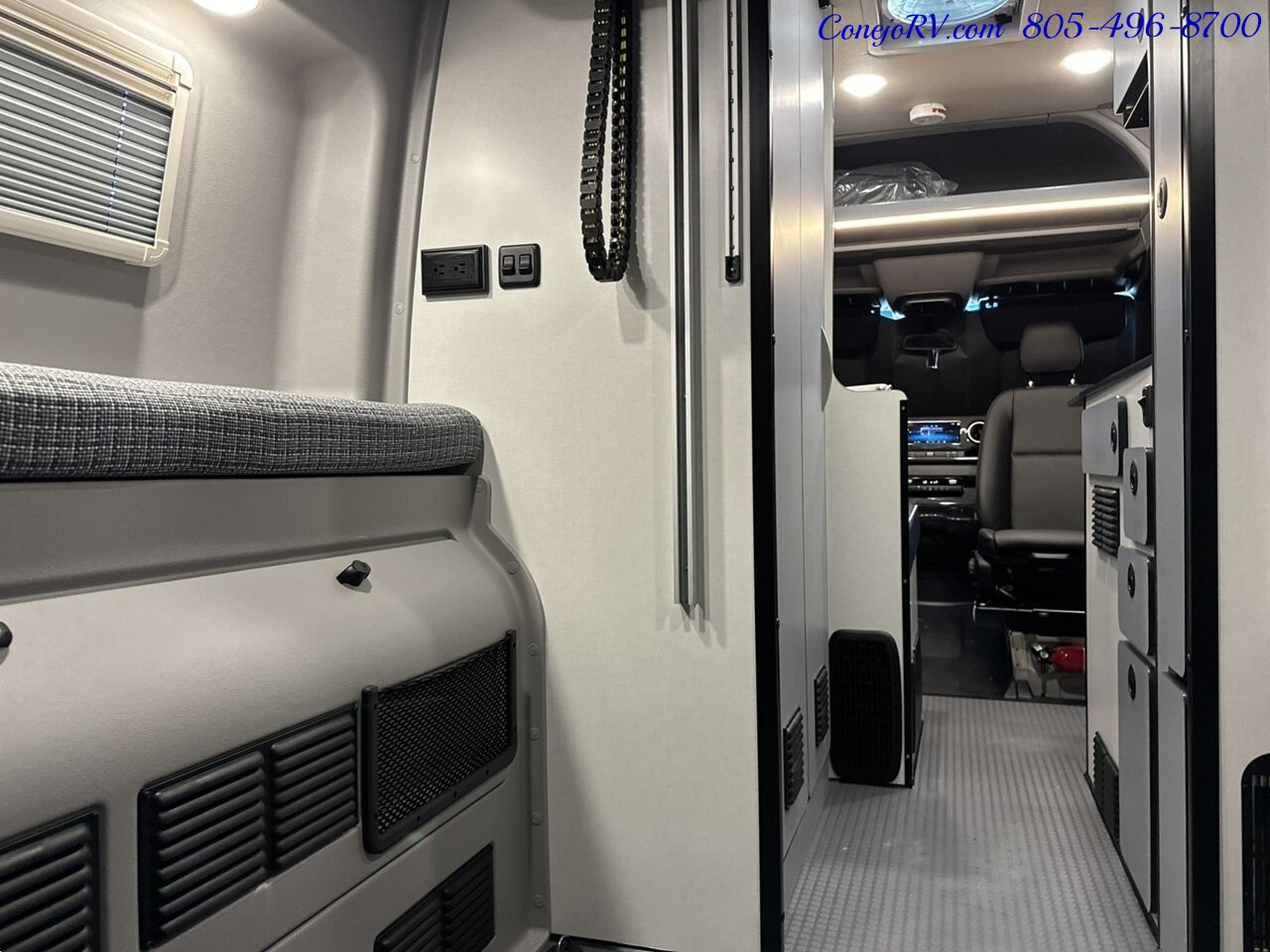 2024 Winnebago Revel 44E 4X4 Sprinter Mercedes Turbo Diesel, 320 AH Lithium   - Photo 31 - Thousand Oaks, CA 91360