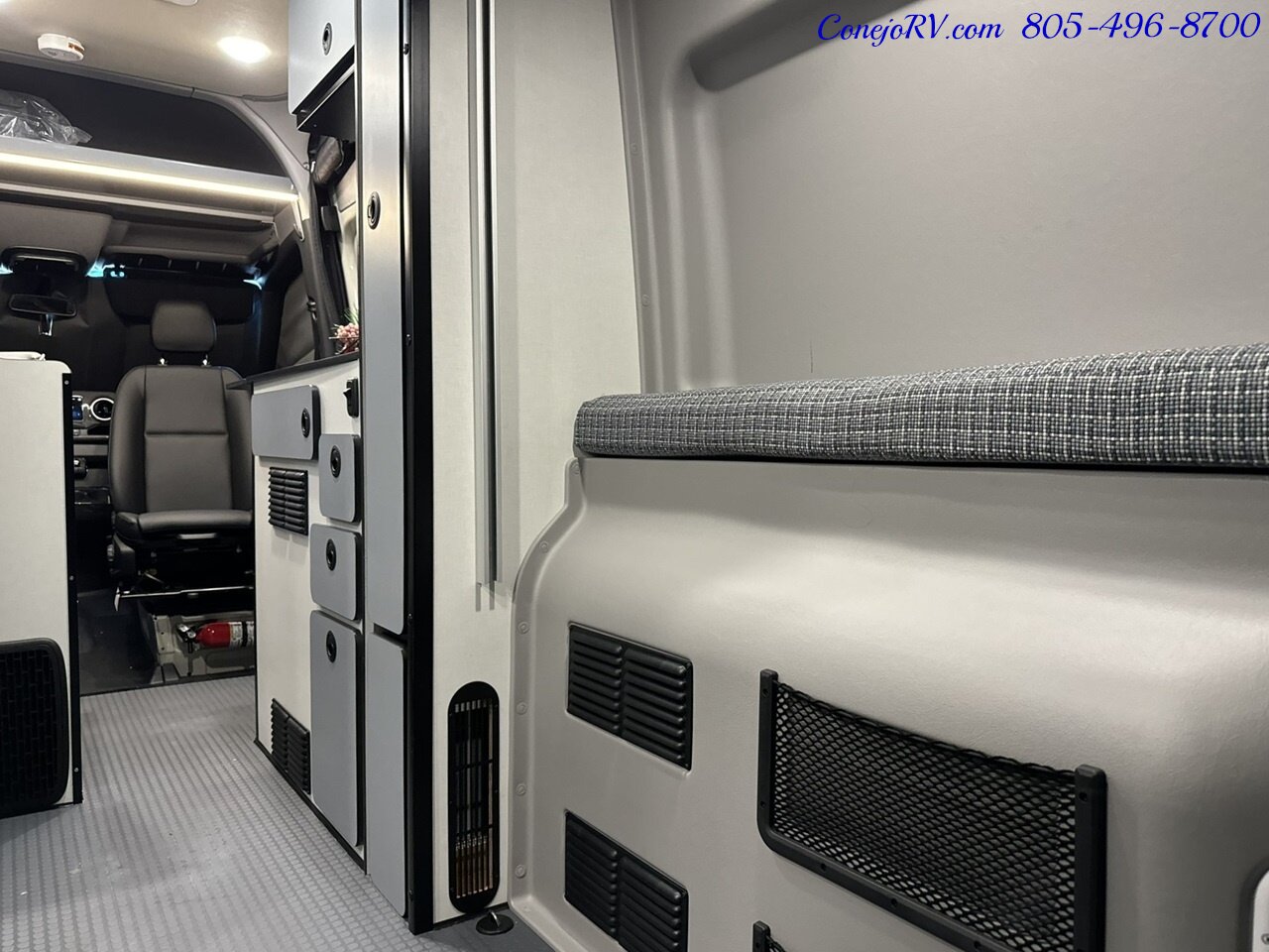 2024 Winnebago Revel 44E 4X4 Sprinter Mercedes Turbo Diesel, 320 AH Lithium   - Photo 30 - Thousand Oaks, CA 91360