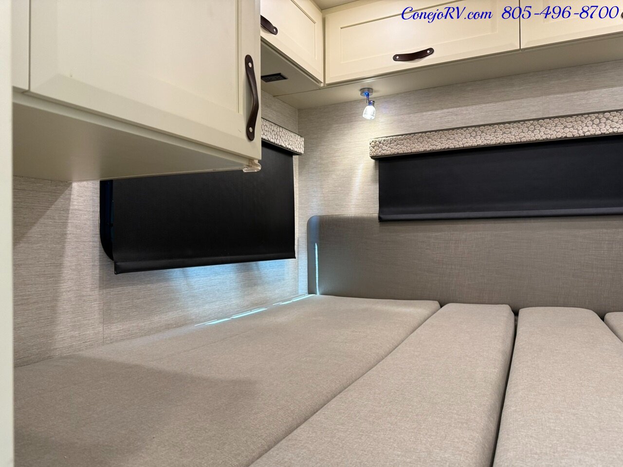 2022 Tiffin Wayfarer 25TW Slide-Out Twin Beds Sofa Levelers Mercedes Turbo Diesel Full Body Paint 12K Miles - Photo 29 - Thousand Oaks, CA 91360