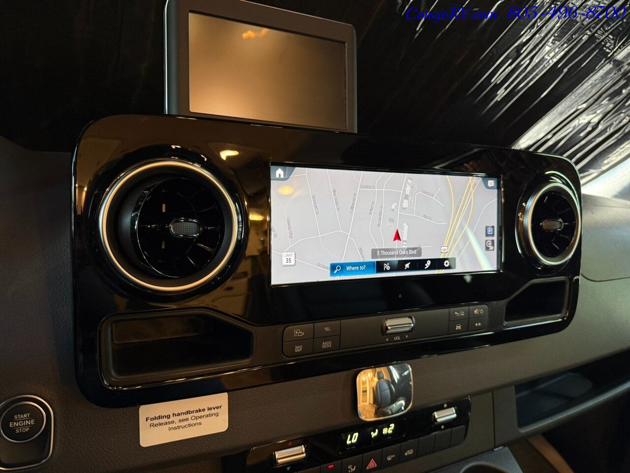 2022 Tiffin Wayfarer 25TW Slide-Out Twin Beds Sofa Levelers Mercedes Turbo Diesel Full Body Paint 12K Miles - Photo 48 - Thousand Oaks, CA 91360