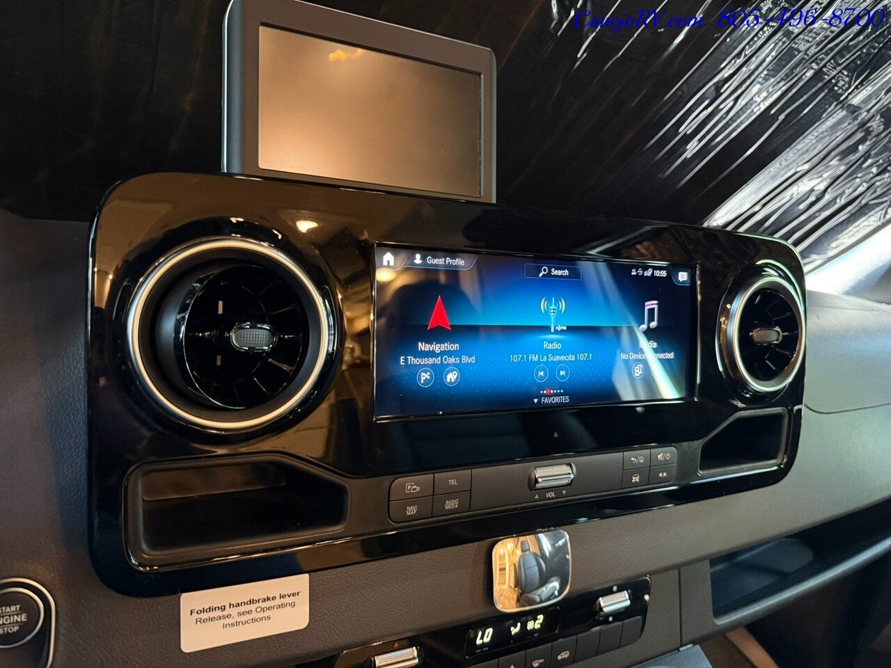 2022 Tiffin Wayfarer 25TW Slide-Out Twin Beds Sofa Levelers Mercedes Turbo Diesel Full Body Paint 12K Miles - Photo 47 - Thousand Oaks, CA 91360