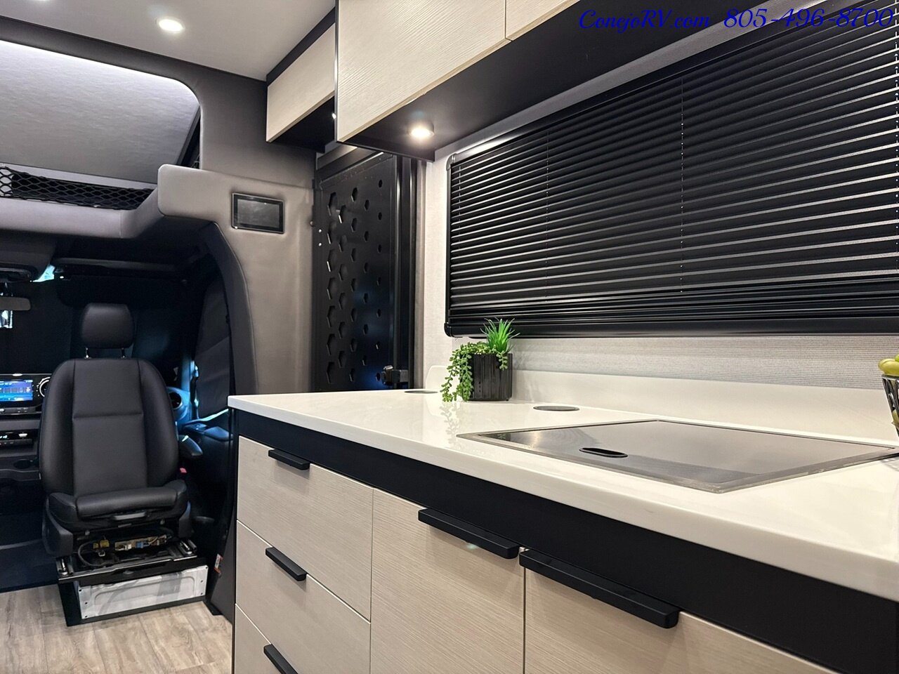 2026 Tiffin Open Trail 25AO Mercedes Sprinter Lithium Power All Wheel Drive!   - Photo 16 - Thousand Oaks, CA 91360