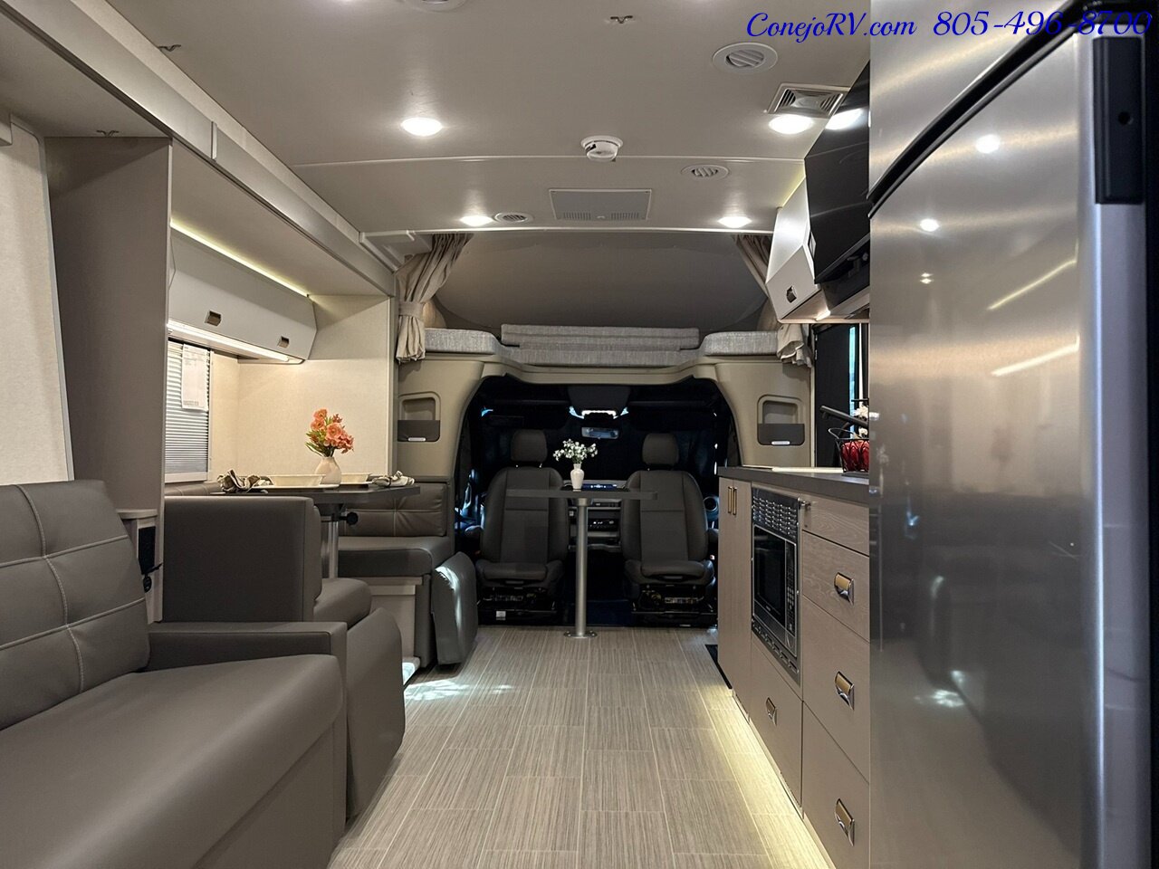2027 Winnebago View 24D Full Wall Slide Murphy Bed Mercedes Turbo Diesel  Full Body Paint - Photo 22 - Thousand Oaks, CA 91360