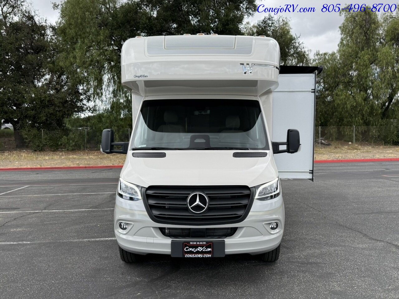2027 Winnebago View 24D Full Wall Slide Murphy Bed Mercedes Turbo Diesel  Full Body Paint - Photo 44 - Thousand Oaks, CA 91360
