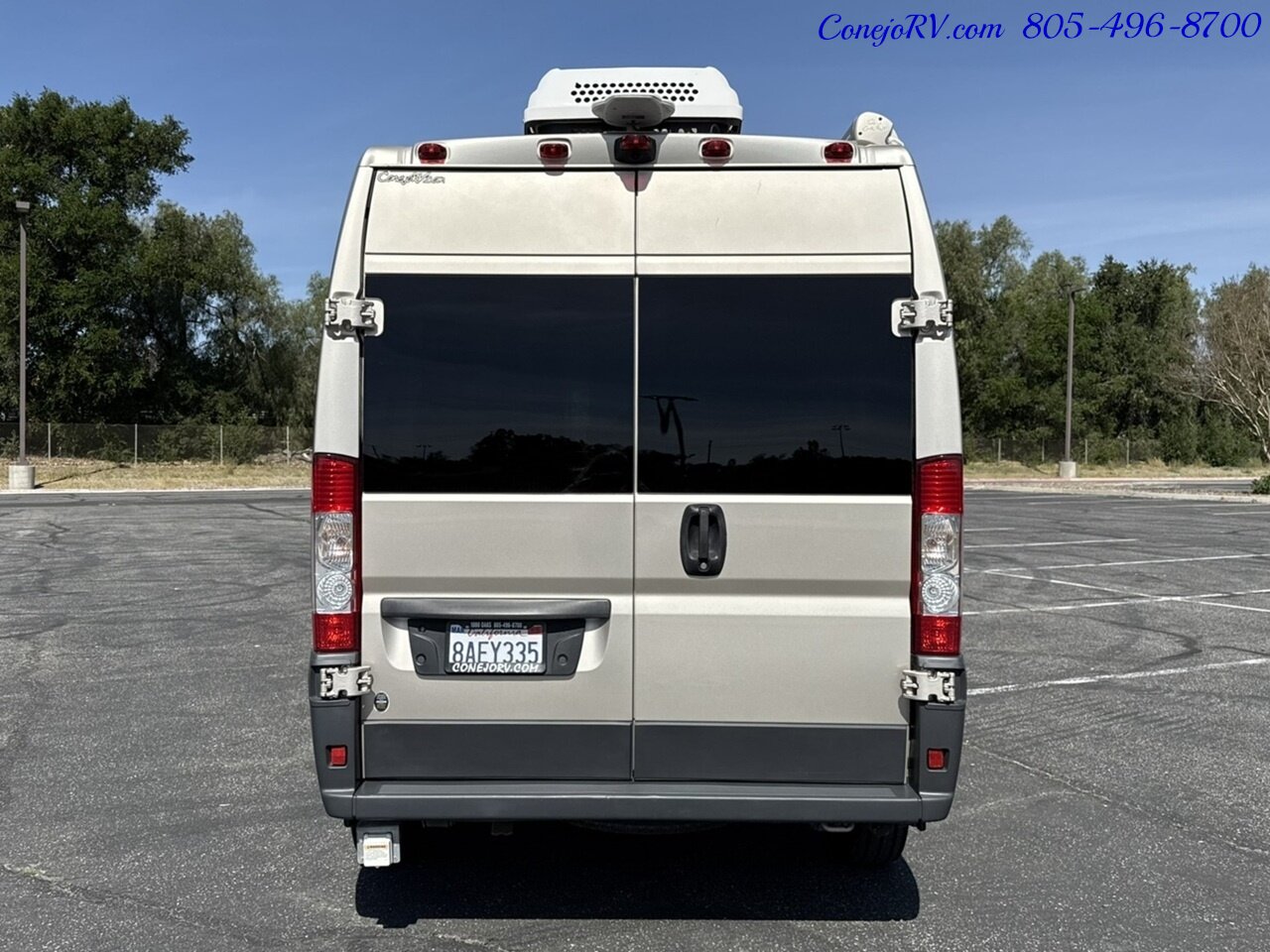 2019 Roadtrek Simplicity SRT Full Galley Power Rear Lounge   - Photo 41 - Thousand Oaks, CA 91360