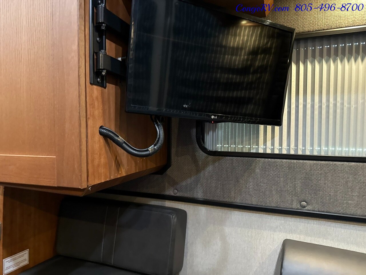 2019 Roadtrek Simplicity SRT Full Galley Power Rear Lounge   - Photo 26 - Thousand Oaks, CA 91360