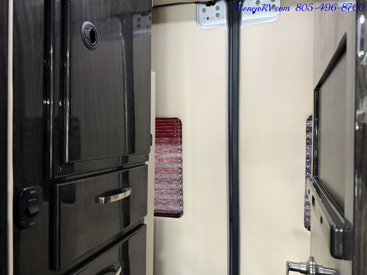 2020 Midwest Automotive Design Day Cruiser 144 Luxury Touring Coach Mercedes Turbo Diesel 7K  Miles - Photo 20 - Thousand Oaks, CA 91360