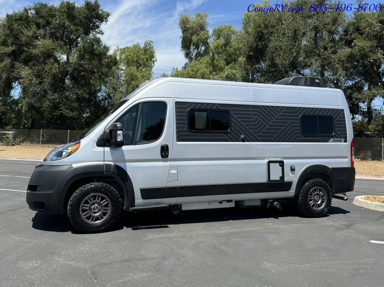 2022 Winnebago Roam 59RA Accessibility Power Lift Power Lounge Full Galley  30K Miles - Photo 1 - Thousand Oaks, CA 91360