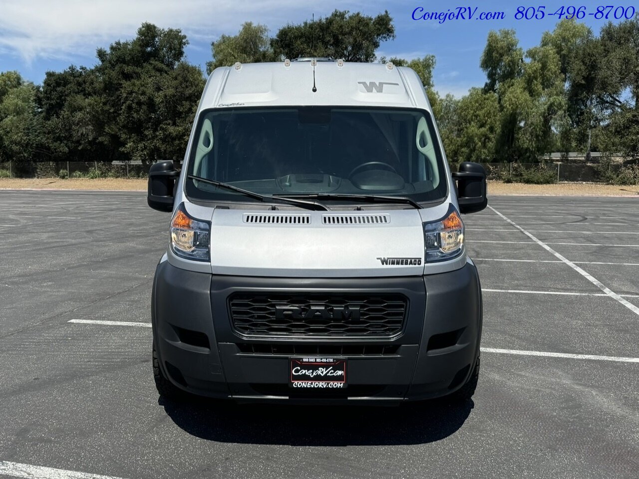 2022 Winnebago Roam 59RA Accessibility Power Lift Power Lounge Full Galley  30K Miles - Photo 39 - Thousand Oaks, CA 91360