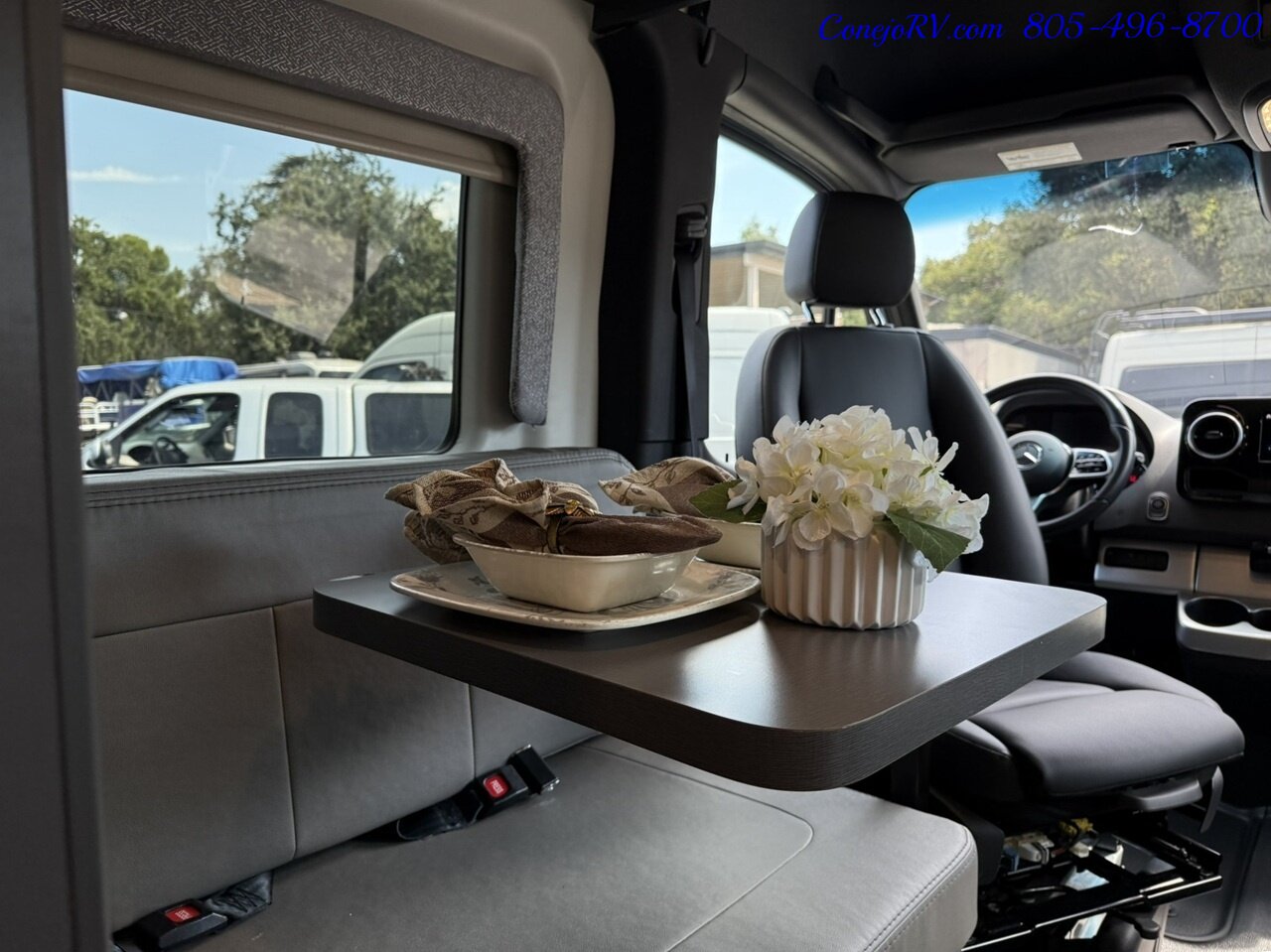 2023 Thor Sanctuary 19L 4X4 Sprinter Mercedes Turbo Diesel Lithium System 19K Miles - Photo 10 - Thousand Oaks, CA 91360