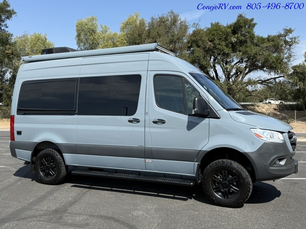 2023 Thor Sanctuary 19L 4X4 Sprinter Mercedes Turbo Diesel Lithium System 19K Miles - Photo 3 - Thousand Oaks, CA 91360