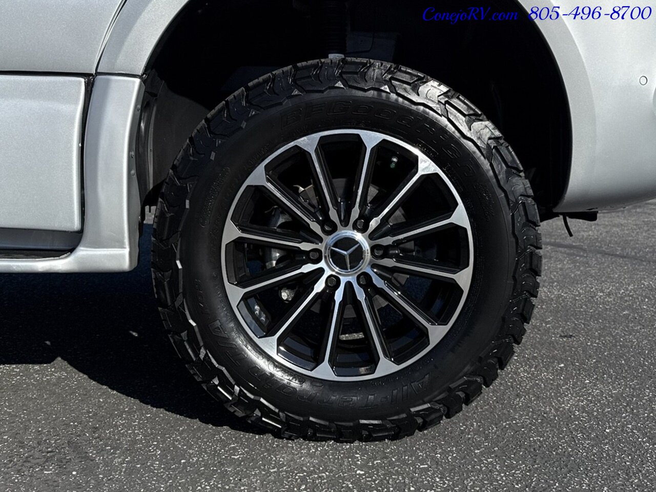 2025 Roadtrek Agile SS AWD Rear Lounge King Bed Mercedes Turbo Diesel - Photo 39 - Thousand Oaks, CA 91360