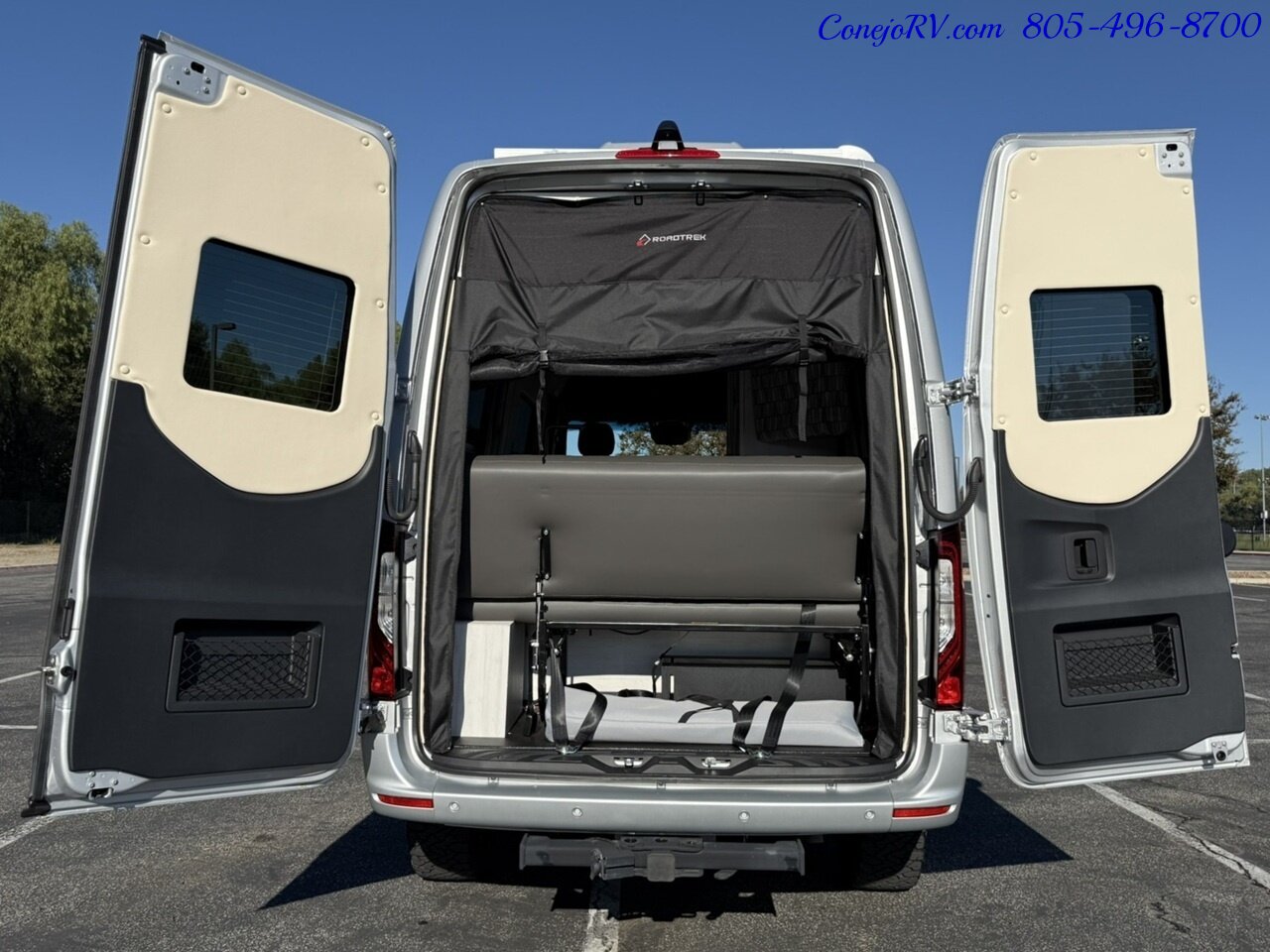 2025 Roadtrek Agile SS AWD Rear Lounge King Bed Mercedes Turbo Diesel - Photo 41 - Thousand Oaks, CA 91360