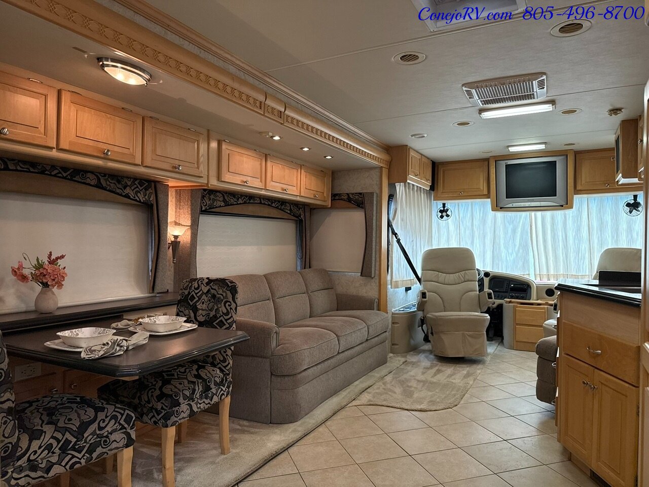 2006 Tiffin Phaeton 35DH Double Slide Outs Full Body Paint Caterpillar 350hp 172k Miles - Photo 30 - Thousand Oaks, CA 91360