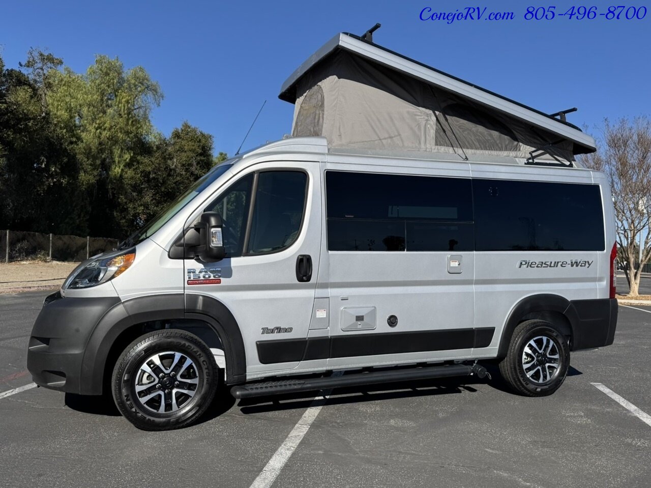 2022 Pleasure-Way Tofino Lithium System Convertible Lounge Full Galley Pop  Top - Photo 1 - Thousand Oaks, CA 91360