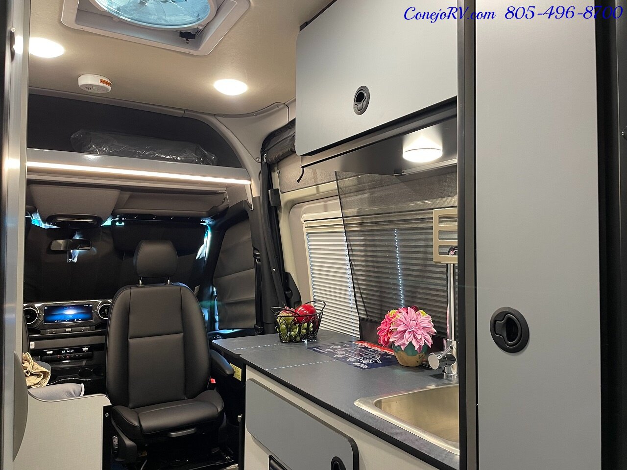 2024 Winnebago Revel 44E 4X4 Sprinter Mercedes Turbo Diesel, 320 AH Lithium  Custom Wrap - Photo 30 - Thousand Oaks, CA 91360