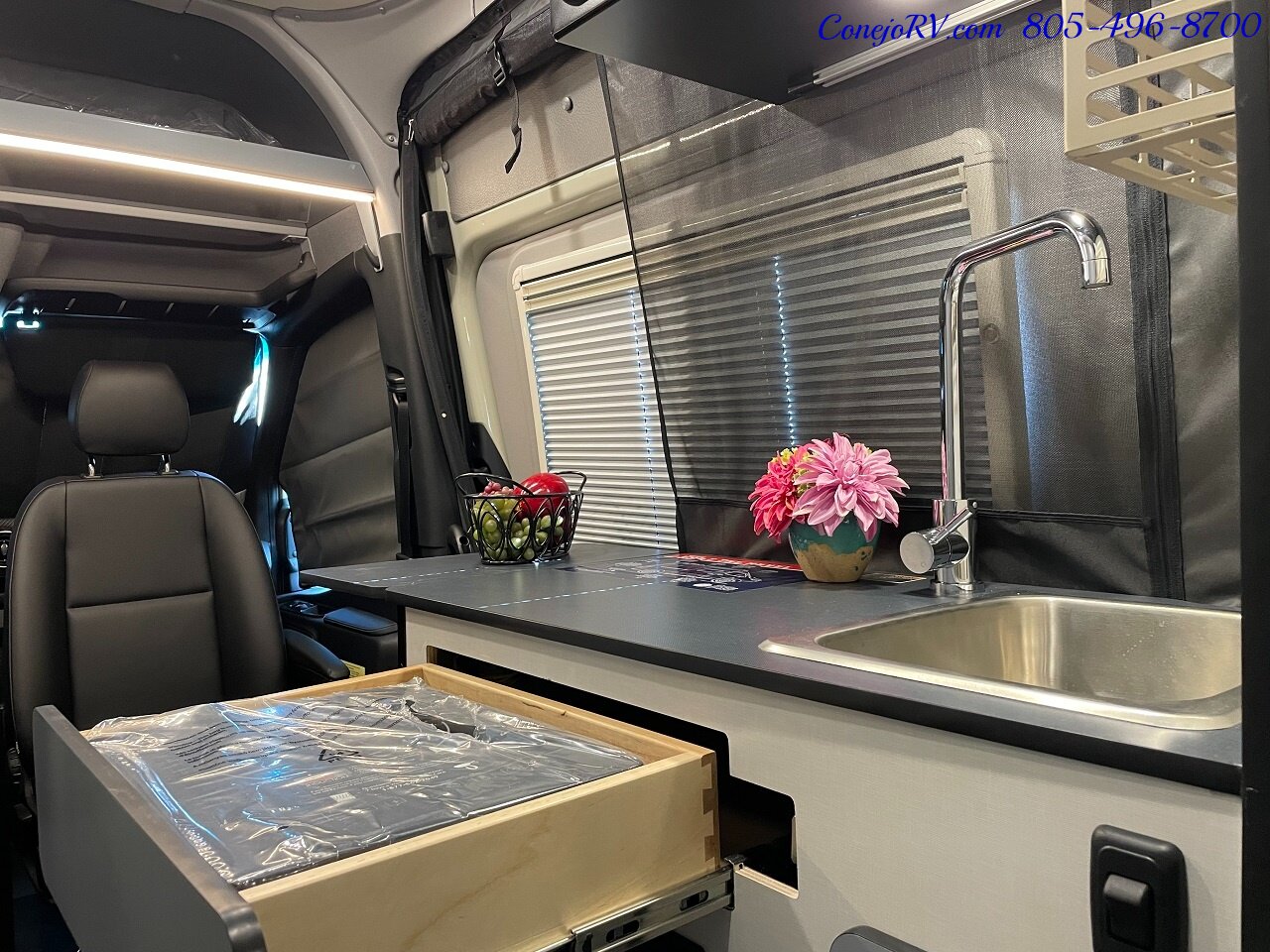 2024 Winnebago Revel 44E 4X4 Sprinter Mercedes Turbo Diesel, 320 AH Lithium  Custom Wrap - Photo 15 - Thousand Oaks, CA 91360