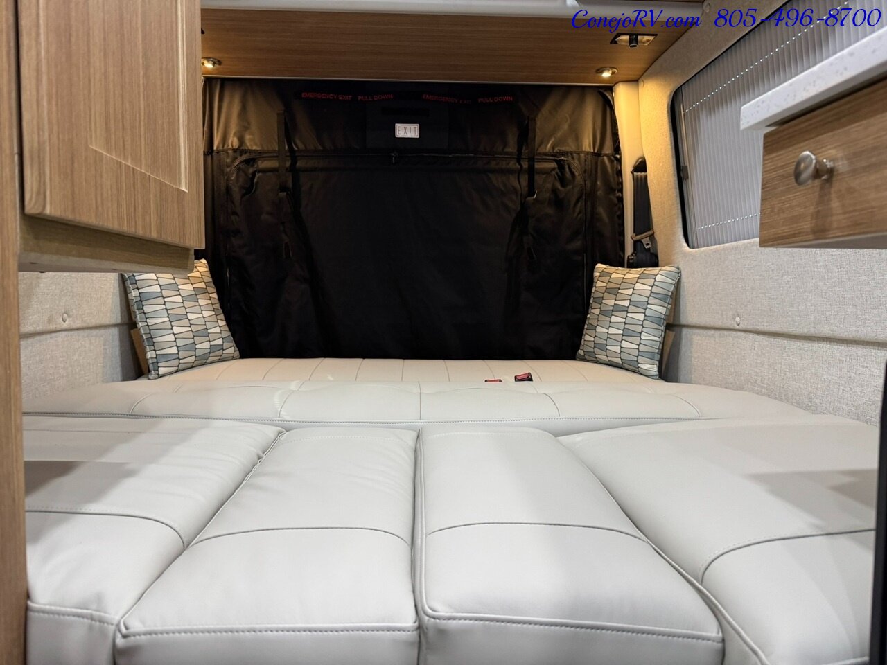 2025 Roadtrek Agile SS Rear Lounge King Bed Mercedes Turbo Diesel   - Photo 23 - Thousand Oaks, CA 91360