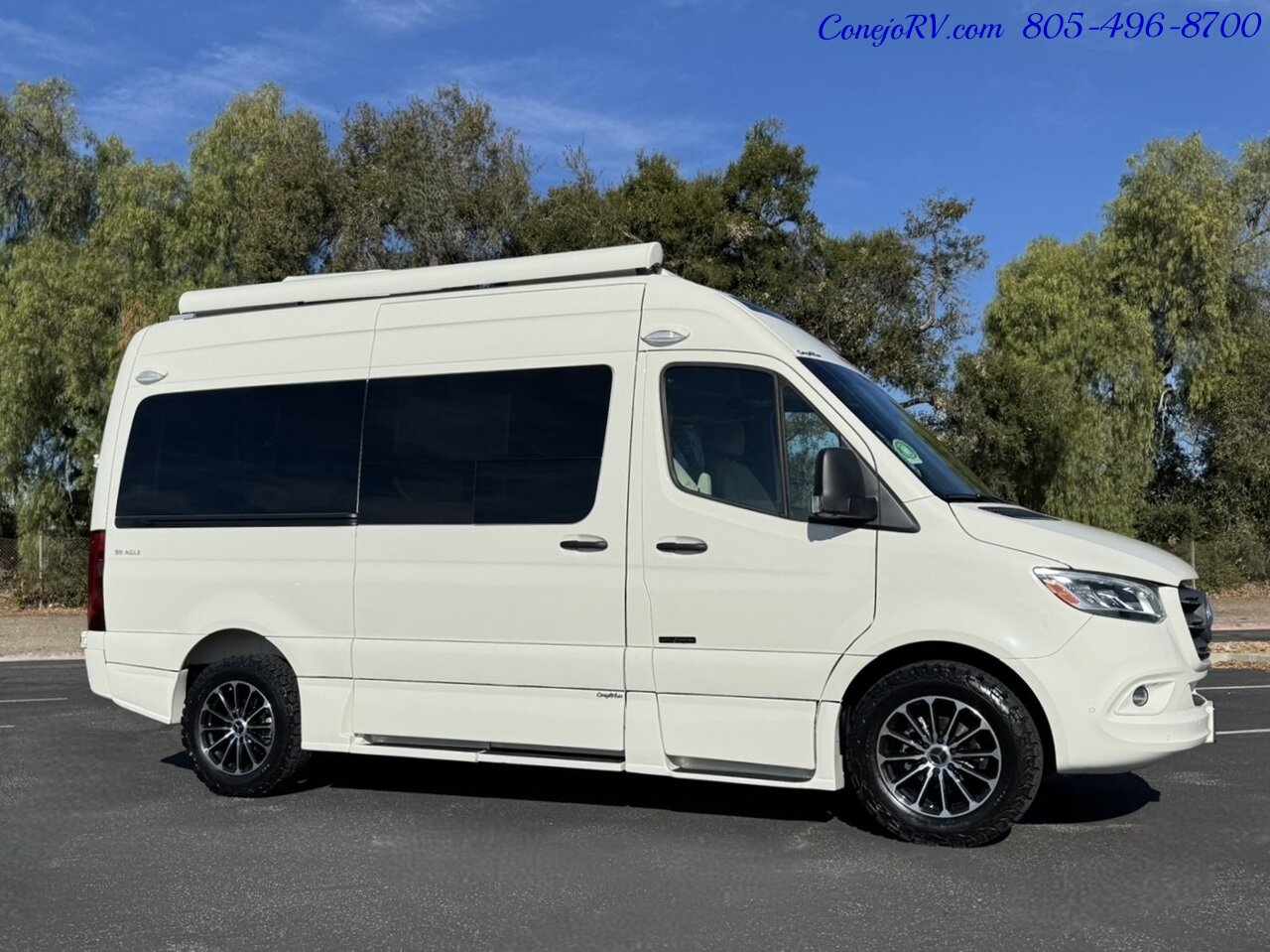 2025 Roadtrek Agile SS Rear Lounge King Bed Mercedes Turbo Diesel   - Photo 3 - Thousand Oaks, CA 91360