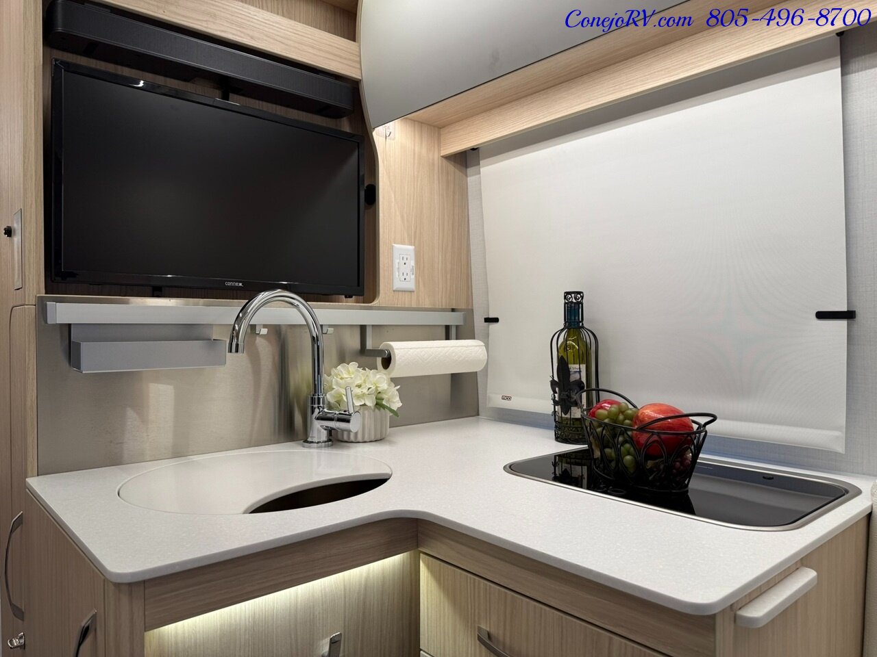 2024 Leisure Wonder W24RL Murphy Bed Ford Transit   - Photo 11 - Thousand Oaks, CA 91360