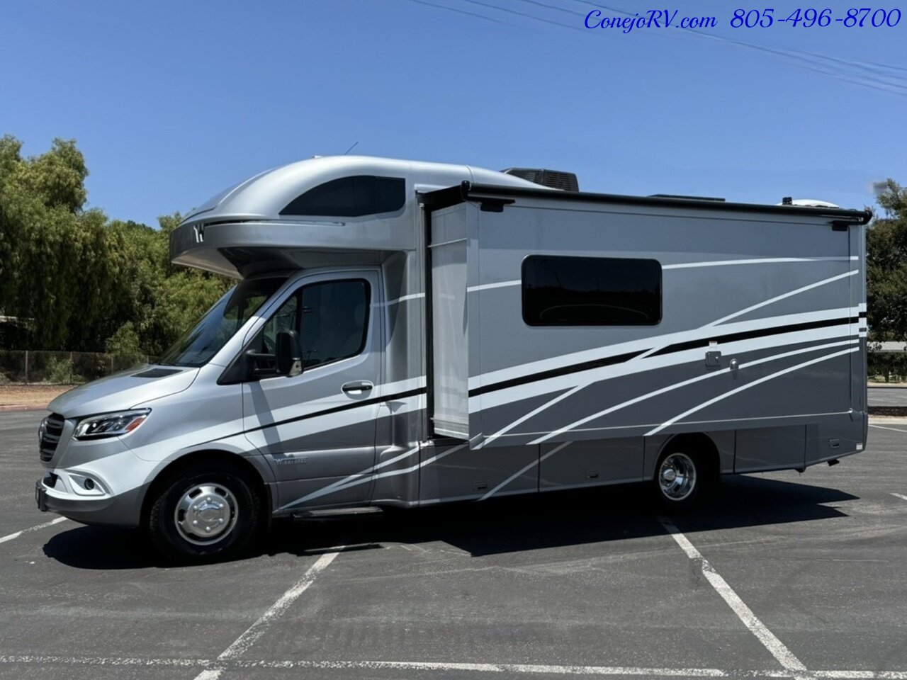 2025 Winnebago Navion 24D Full Wall Slide-Out Mercedes Turbo Diesel Full  Body Paint - Photo 1 - Thousand Oaks, CA 91360