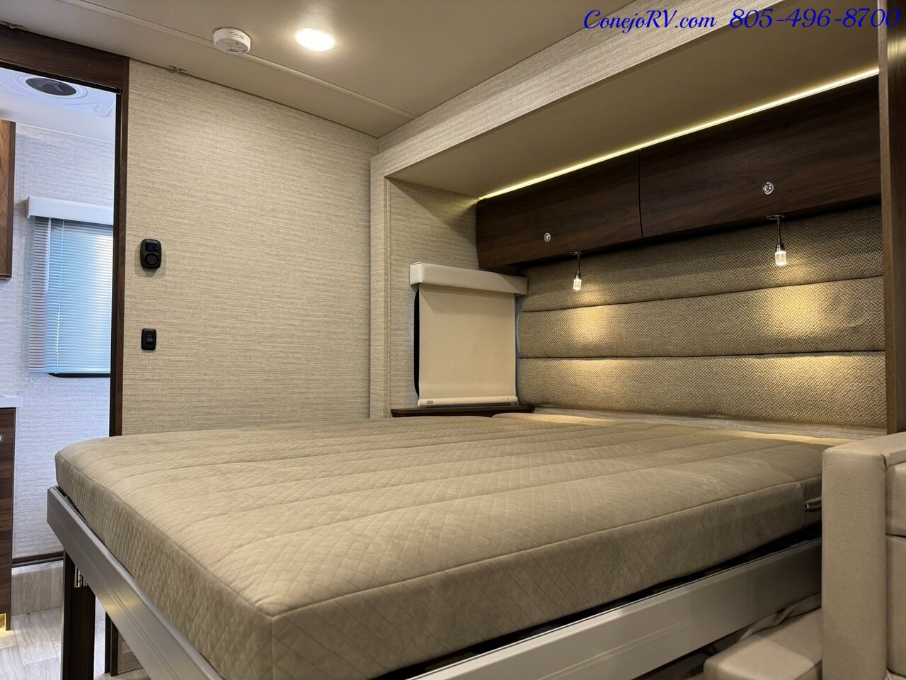 2025 Winnebago Navion 24D Full Wall Slide-Out Mercedes Turbo Diesel Full  Body Paint - Photo 24 - Thousand Oaks, CA 91360