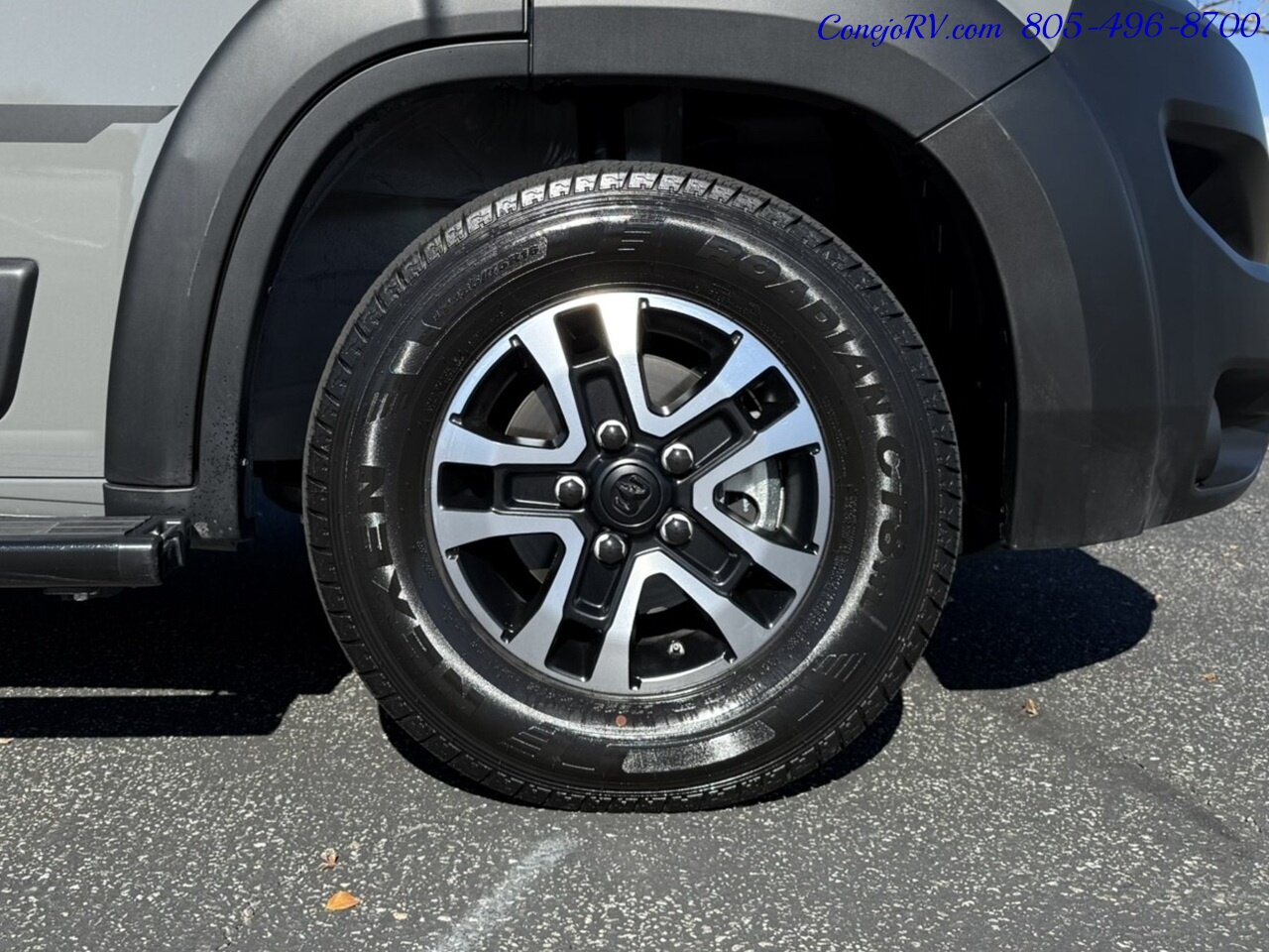 2026 Winnebago Solis 59P **NEW FOR 2026 2.8KW GENERATOR**Pop Top  Full Galley Convertible SOFA Roof AC - Photo 37 - Thousand Oaks, CA 91360