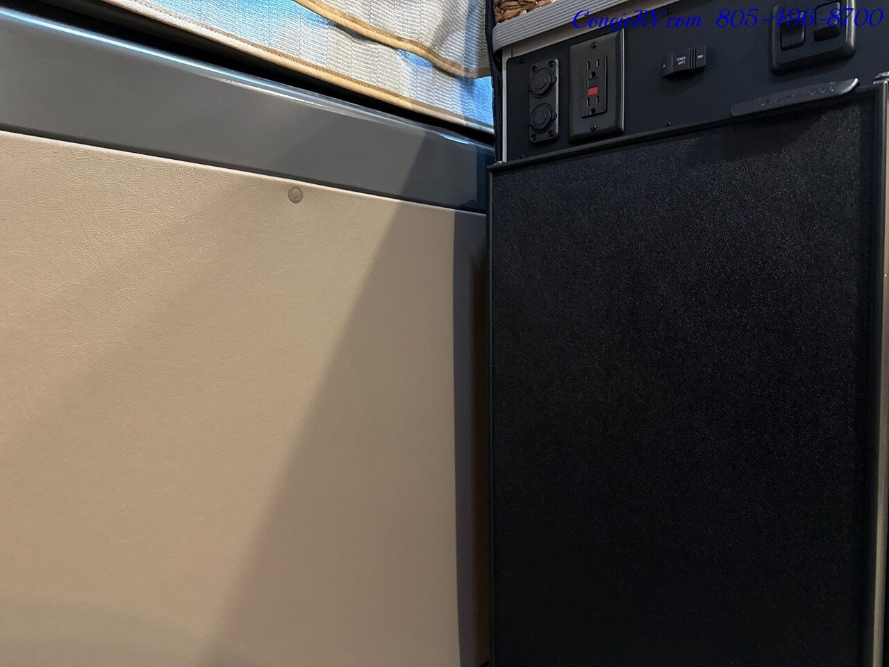 2026 Winnebago Solis 59P **NEW FOR 2026 2.8KW GENERATOR**Pop Top  Full Galley Convertible SOFA Roof AC - Photo 11 - Thousand Oaks, CA 91360