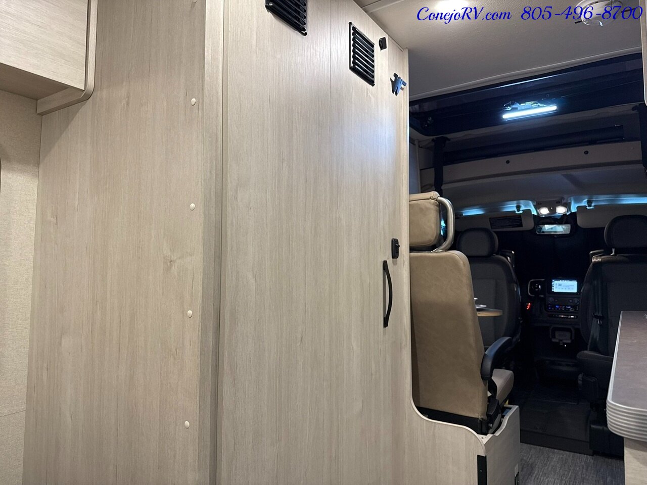 2026 Winnebago Solis 59P **NEW FOR 2026 2.8KW GENERATOR**Pop Top  Full Galley Convertible SOFA Roof AC - Photo 25 - Thousand Oaks, CA 91360
