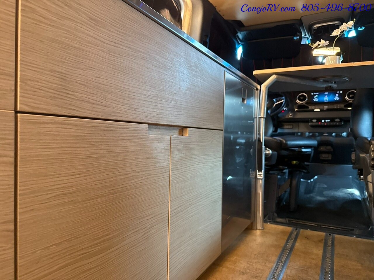 2020 Texino Switchback II Mercedes Turbo Diesel Sprinter 144 High Top Pop  Top 28K Miles - Photo 11 - Thousand Oaks, CA 91360