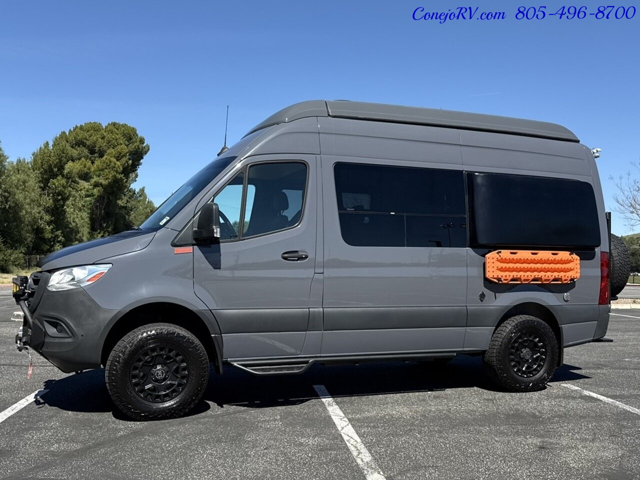 2020 Texino Switchback II Mercedes Turbo Diesel Sprinter 144 High Top Pop  Top 28K Miles - Photo 35 - Thousand Oaks, CA 91360