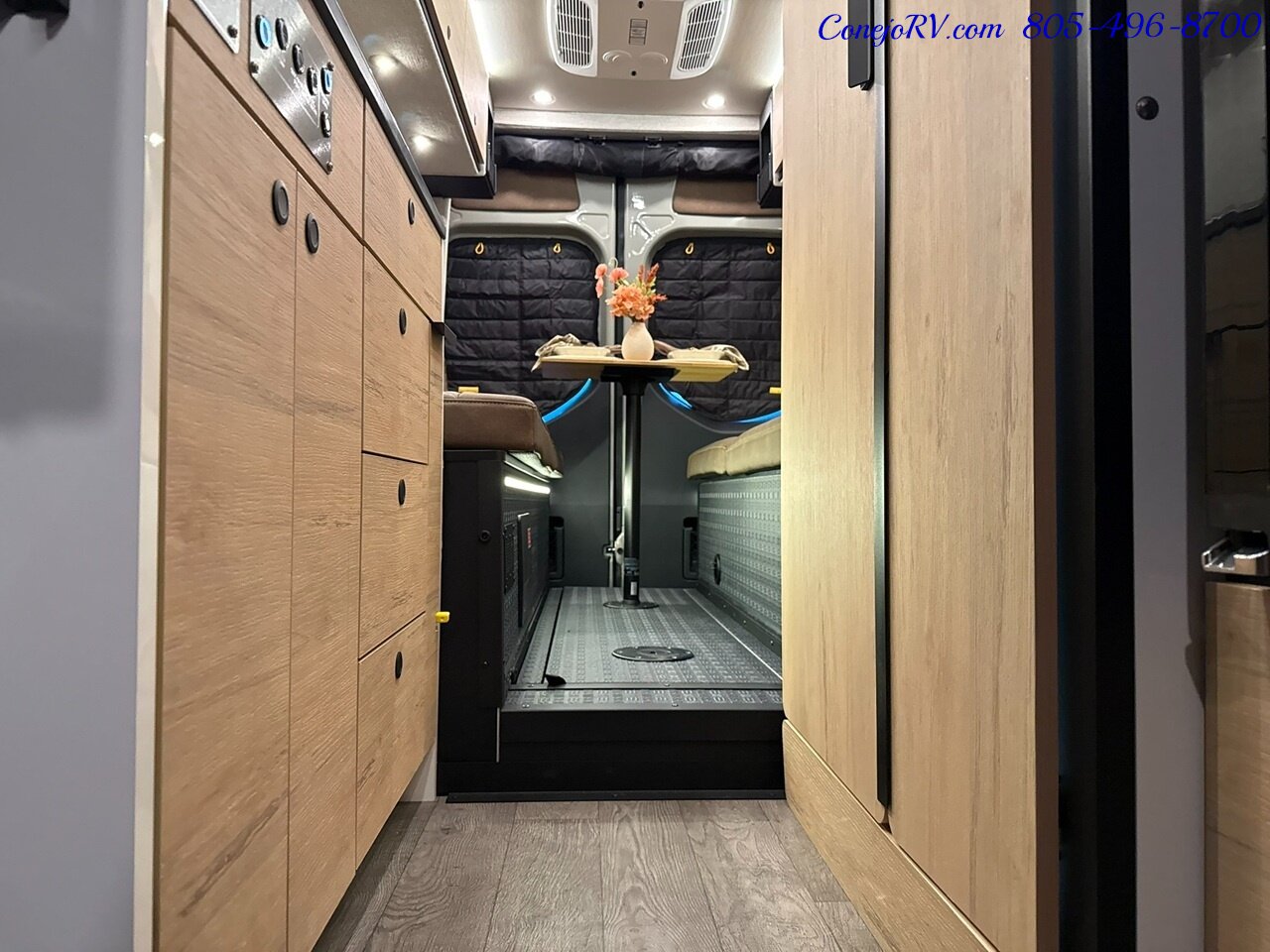 2026 Storyteller Overland Crew Mode XL AWD Pop Top 16.8kWh Lithonics Lithium System  Mercedes Turbo Diesel - Photo 12 - Thousand Oaks, CA 91360