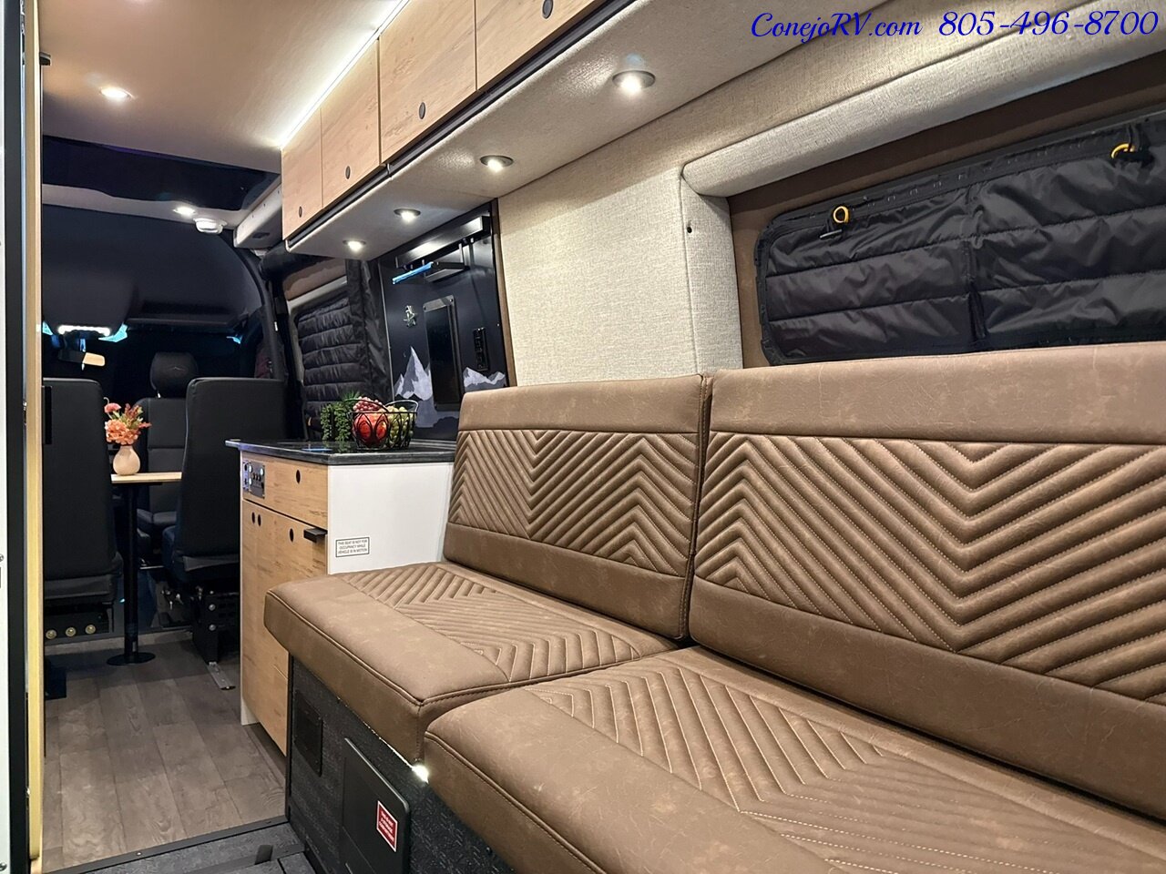 2026 Storyteller Overland Crew Mode XL AWD Pop Top 16.8kWh Lithonics Lithium System  Mercedes Turbo Diesel - Photo 33 - Thousand Oaks, CA 91360