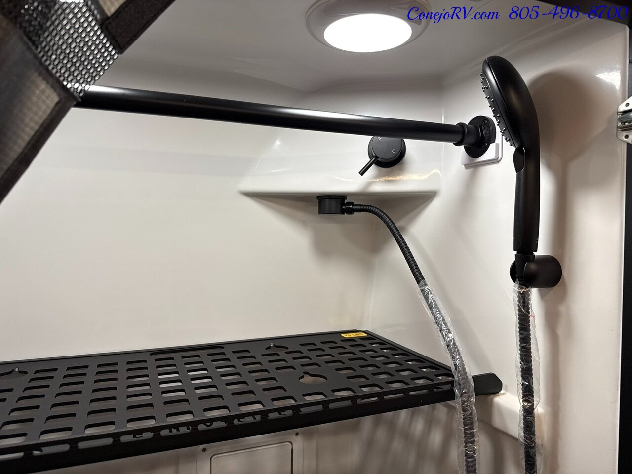 2026 Storyteller Overland Crew Mode XL AWD Pop Top 16.8kWh Lithonics Lithium System  Mercedes Turbo Diesel - Photo 20 - Thousand Oaks, CA 91360