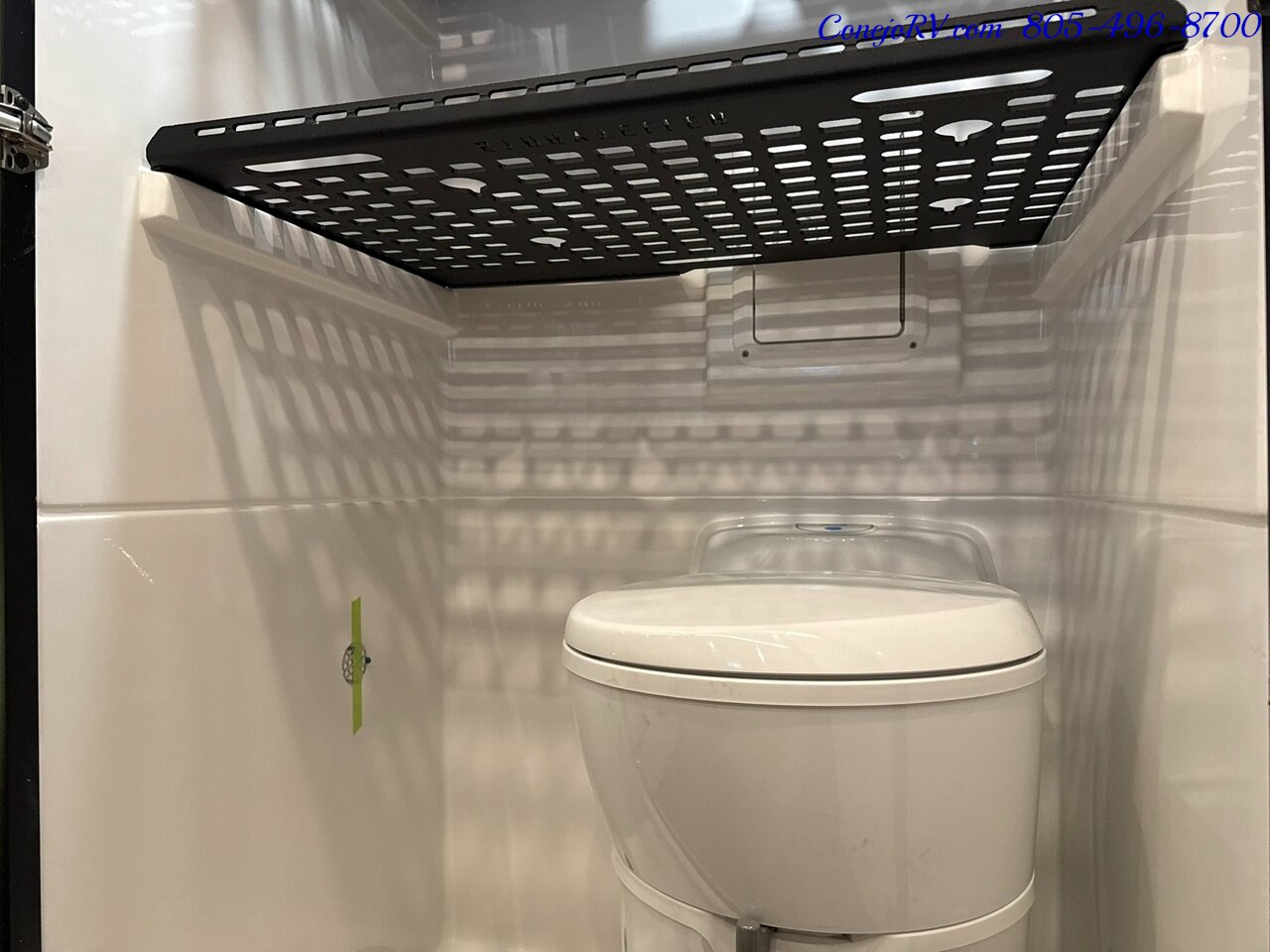 2026 Storyteller Overland Crew Mode XL AWD Pop Top 16.8kWh Lithonics Lithium System  Mercedes Turbo Diesel - Photo 21 - Thousand Oaks, CA 91360