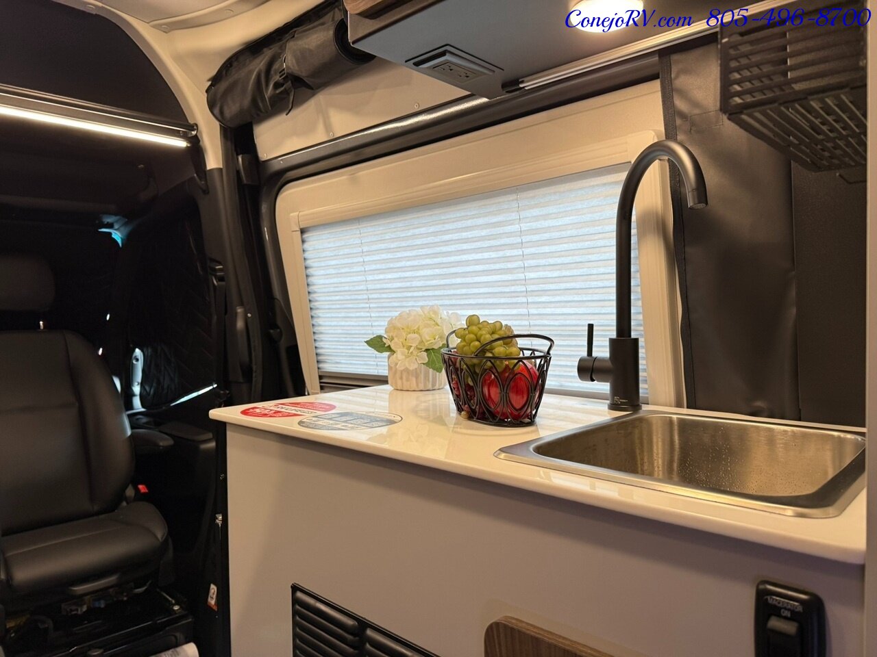 2026 Tiffin GH1 AWD Sprinter Mercedes Turbo Diesel 540AH Battle  Born Lithium Ion Kit - Photo 16 - Thousand Oaks, CA 91360