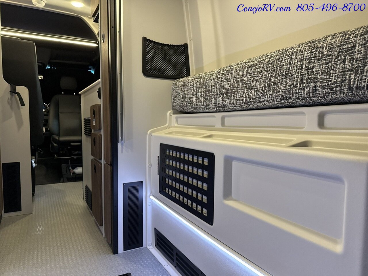 2026 Tiffin GH1 AWD Sprinter Mercedes Turbo Diesel 540AH Battle  Born Lithium Ion Kit - Photo 30 - Thousand Oaks, CA 91360