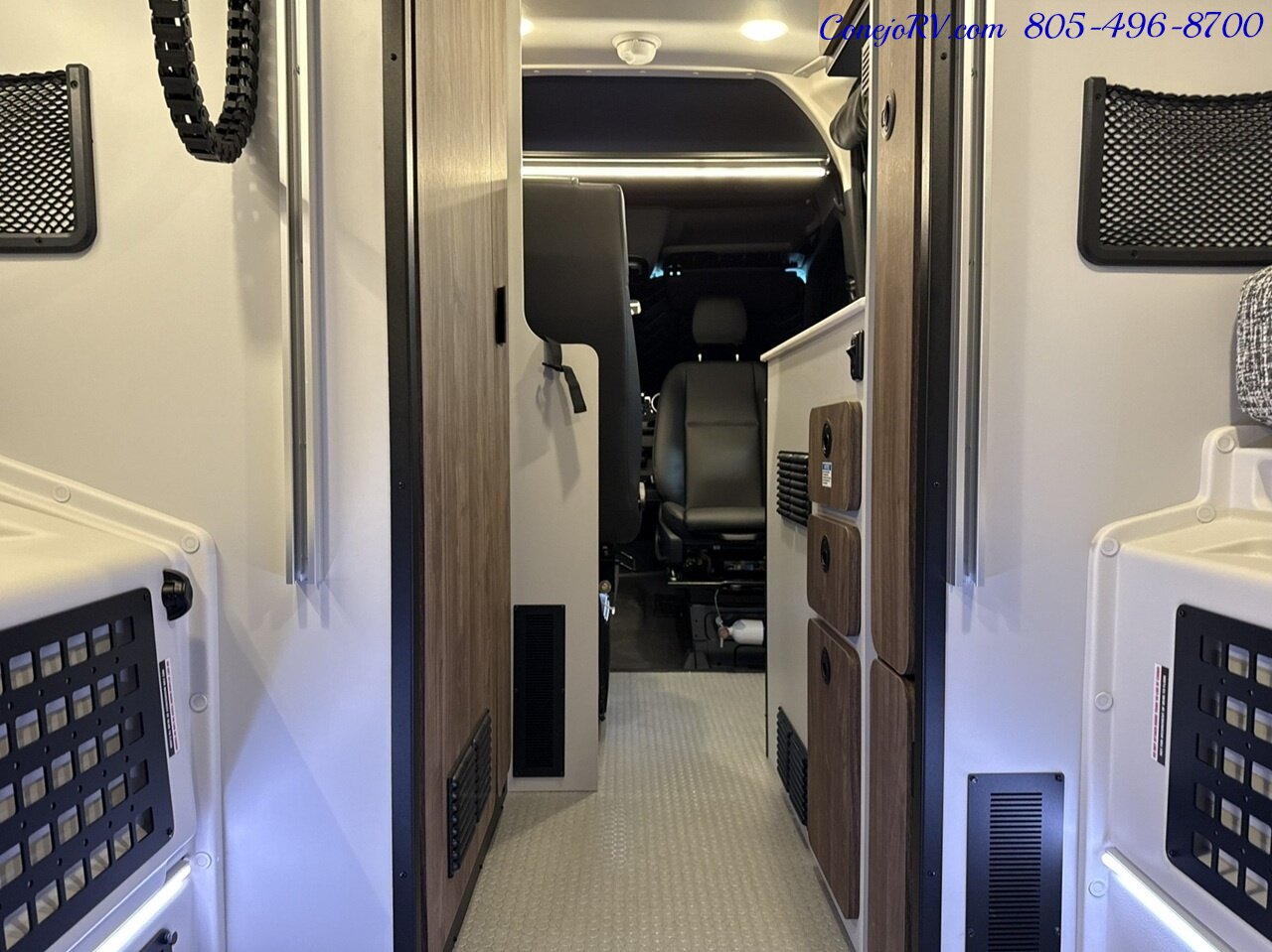 2026 Tiffin GH1 AWD Sprinter Mercedes Turbo Diesel 540AH Battle  Born Lithium Ion Kit - Photo 29 - Thousand Oaks, CA 91360