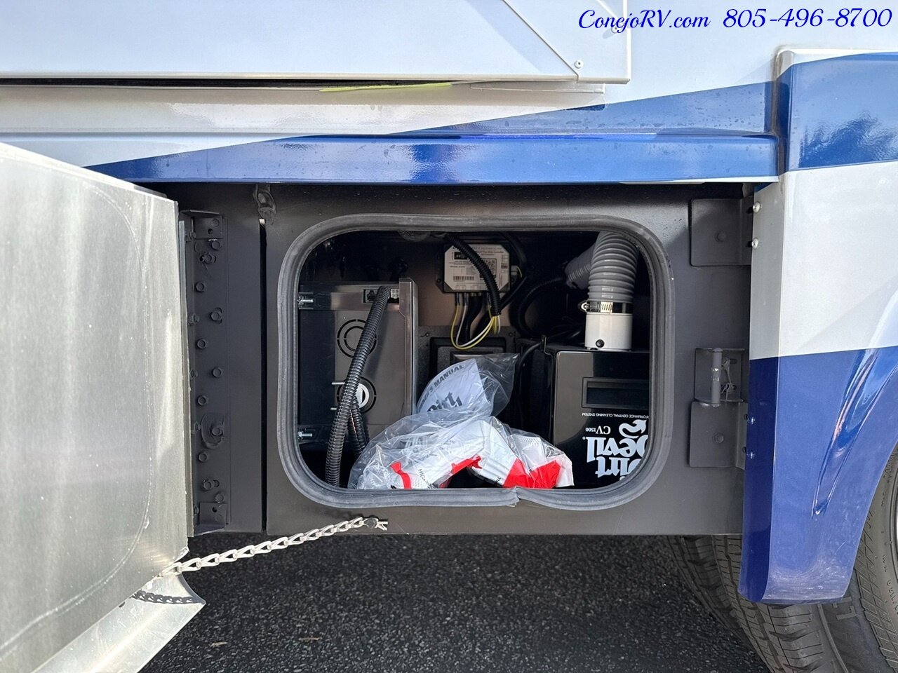 2026 Tiffin Wayfarer 25XPW Full Wall Slide-Out Theater Seats Mercedes Turbo Diesel Full Body Paint - Photo 51 - Thousand Oaks, CA 91360