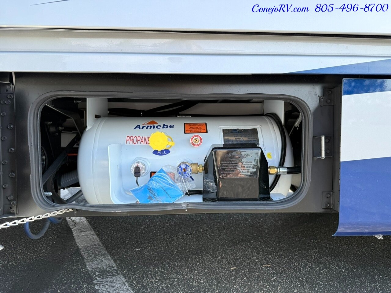 2026 Tiffin Wayfarer 25XPW Full Wall Slide-Out Theater Seats Mercedes Turbo Diesel Full Body Paint - Photo 52 - Thousand Oaks, CA 91360