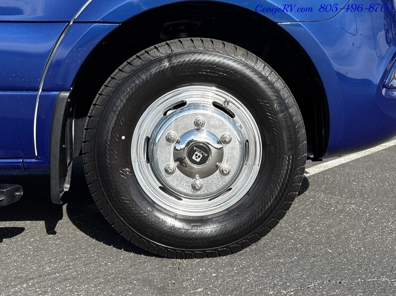 2026 Tiffin Wayfarer 25XPW Full Wall Slide-Out Theater Seats Mercedes Turbo Diesel Full Body Paint - Photo 44 - Thousand Oaks, CA 91360